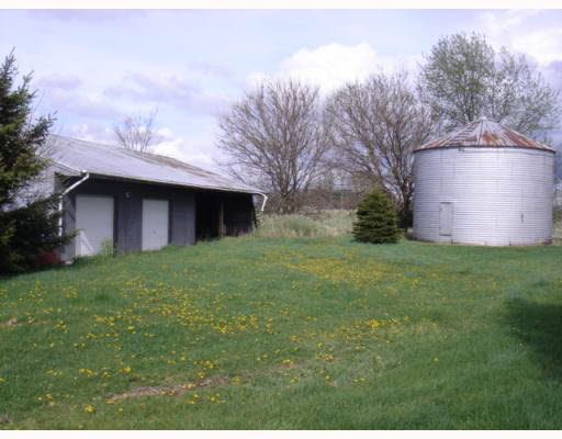 3740 North Sycamore Road Walkerton, IN 46574 - Photo 5 of 10