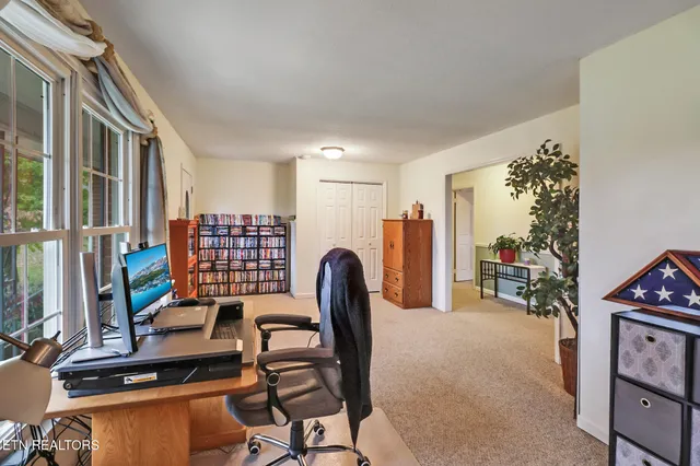 $400,000 | 1036 Pigeon Ridge Road, Crossville, TN 38555