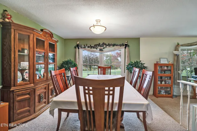 $400,000 | 1036 Pigeon Ridge Road, Crossville, TN 38555