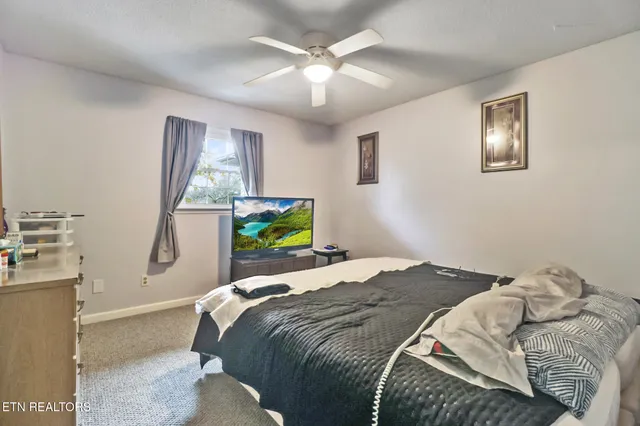 $400,000 | 1036 Pigeon Ridge Road, Crossville, TN 38555