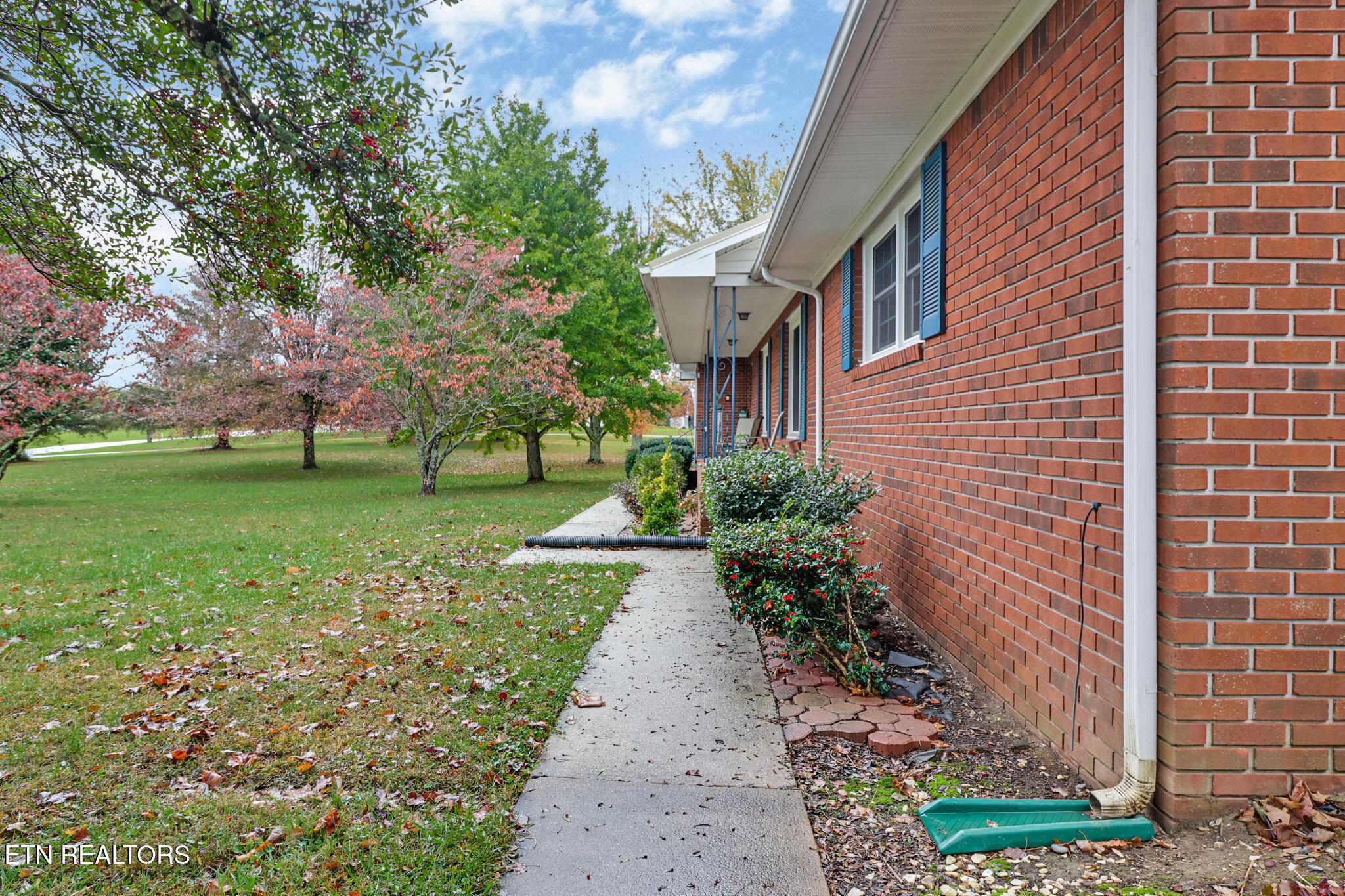 1036 Pigeon Ridge Road Crossville, TN 38555 - Photo 4 of 45 if1a7659-if1a7663