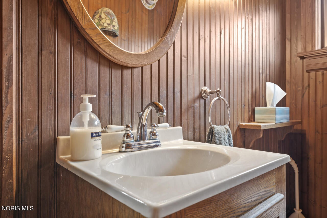 5668 Ayers Road Walbridge, OH 43465 - Photo 13 of 46 13-DSC5386