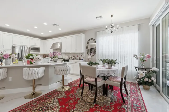 $725,000 | 11902 Southwest Coral Cove Parkway, Port St. Lucie, FL 34987