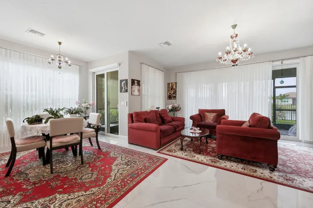 $725,000 | 11902 Southwest Coral Cove Parkway, Port St. Lucie, FL 34987