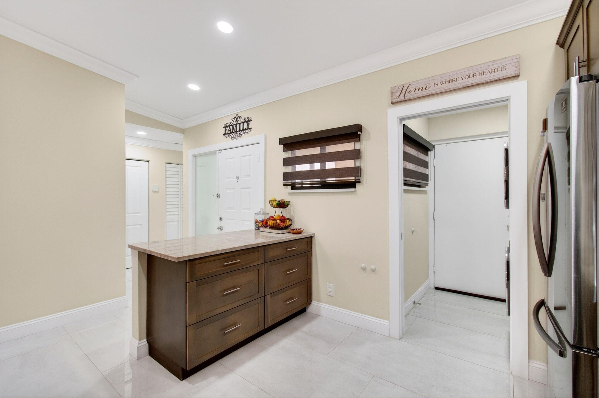 8310 Springlake Drive Boca Raton, FL 33496 - Photo 18 of 53 Custom Kitchen