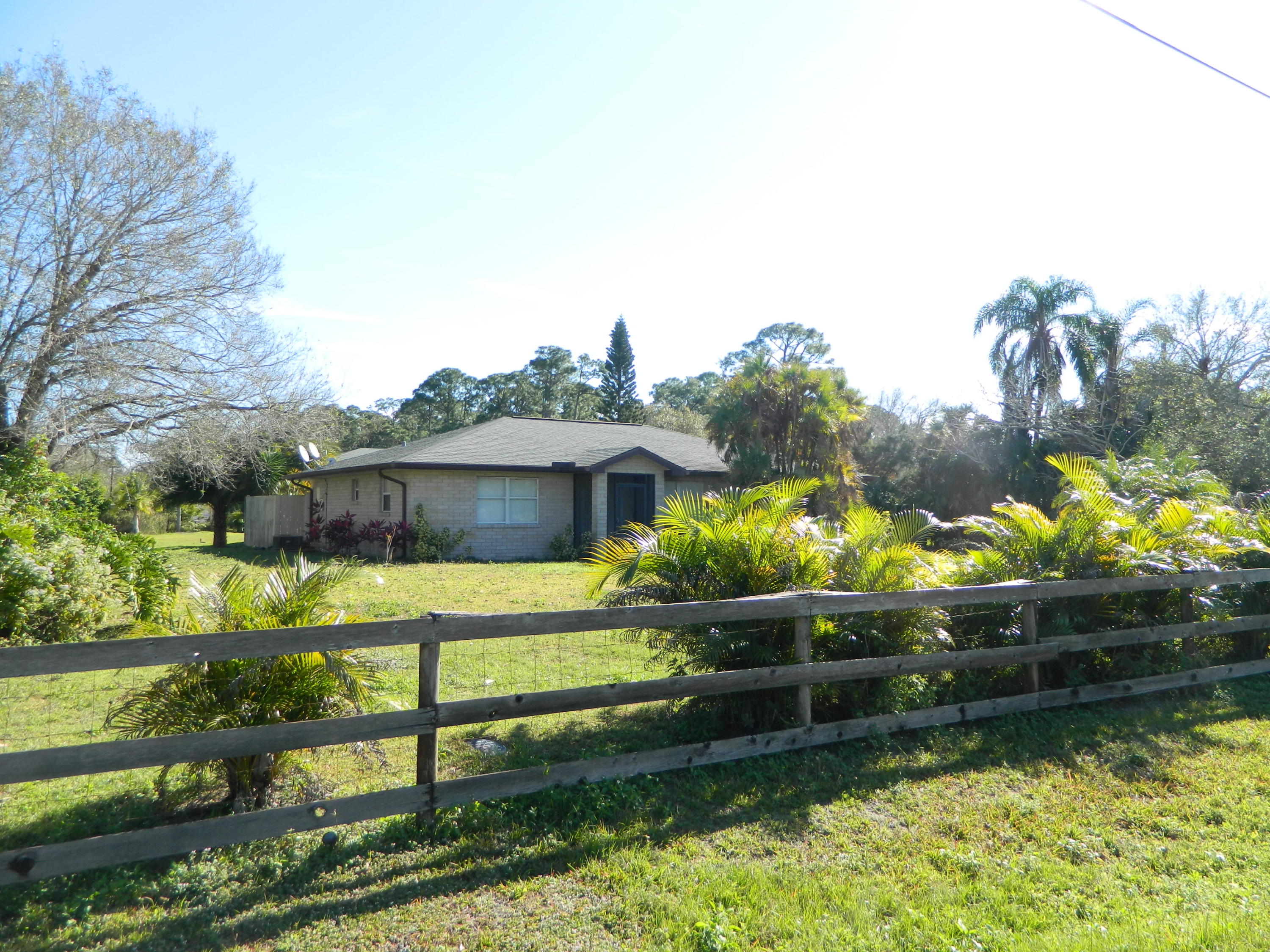 2340 South Rock Road Fort Pierce, FL 34945 - Photo 1 of 18 front