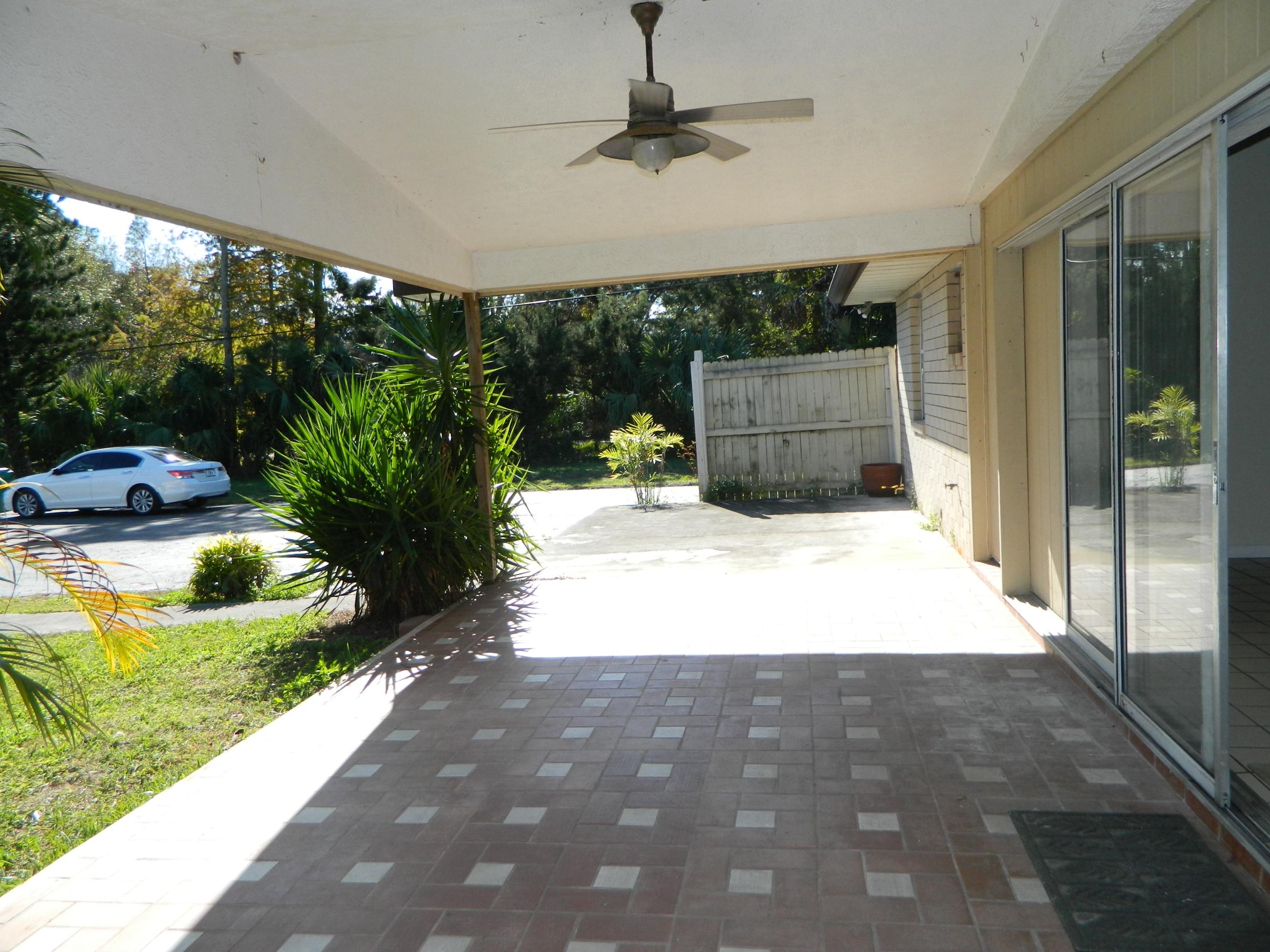 2340 South Rock Road Fort Pierce, FL 34945 - Photo 16 of 18 DSCN2795