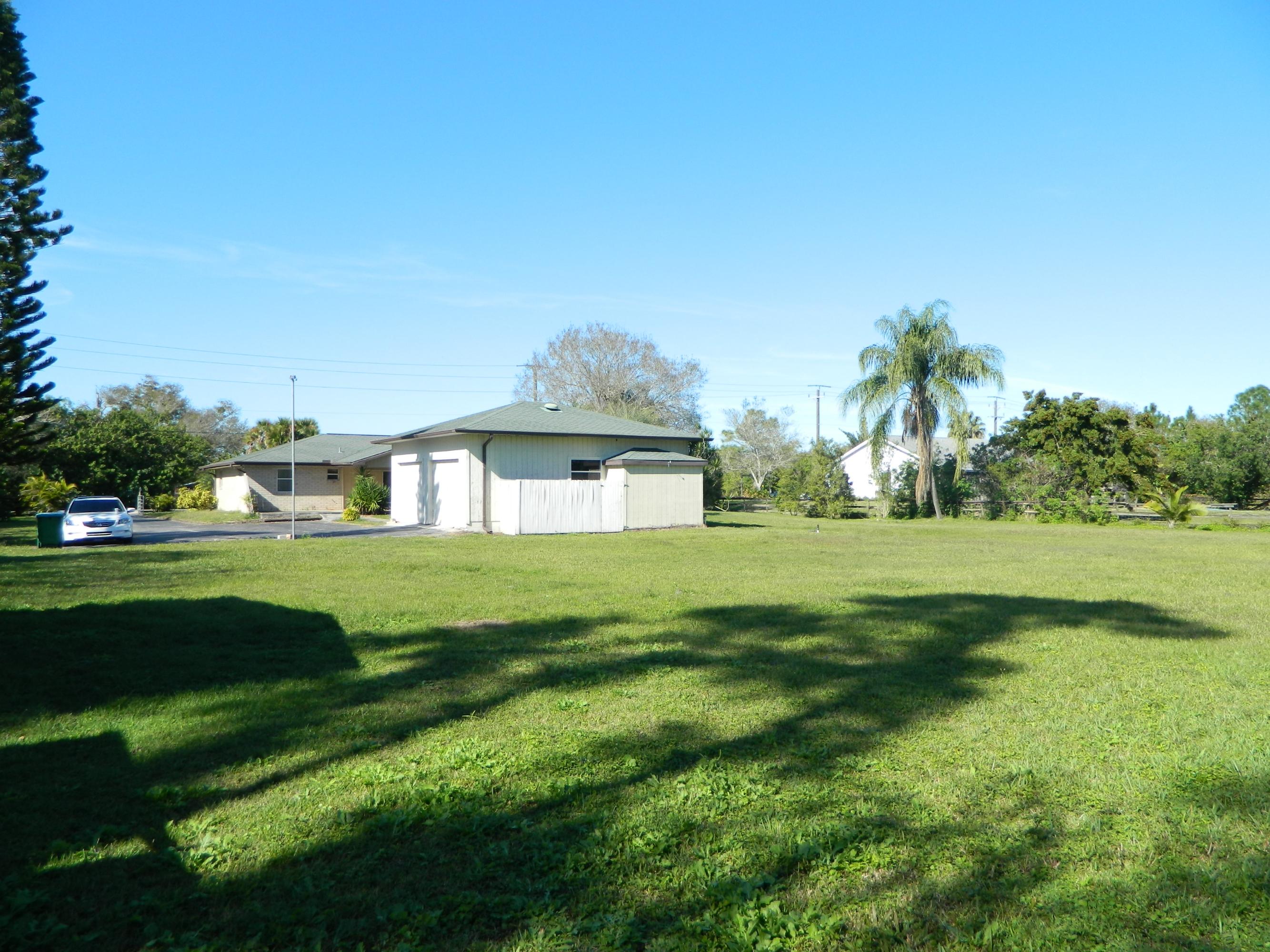 2340 South Rock Road Fort Pierce, FL 34945 - Photo 3 of 18 DSCN2800
