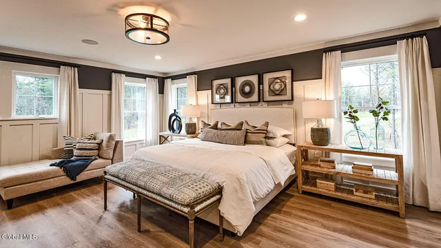 $1,175,900 | 16 Bergen Place, Niskayuna, NY 12309