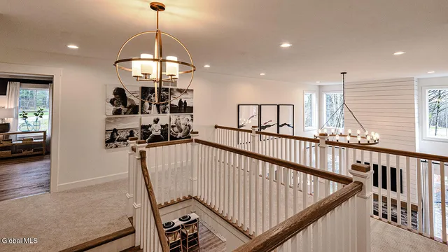 $1,175,900 | 16 Bergen Place, Niskayuna, NY 12309