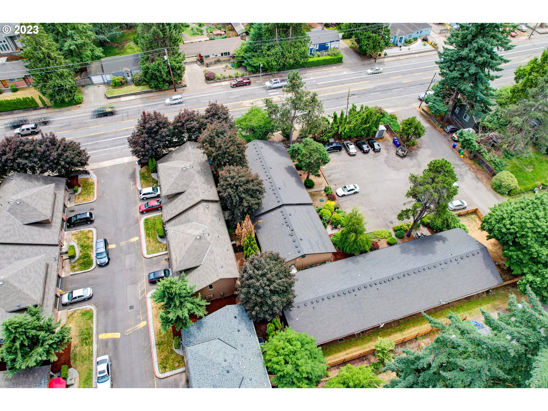 12021 Southeast Foster Road Portland, OR 97266 - Photo 17 of 23 Gallery Image 17
