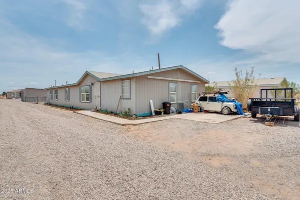 $325,000 | 1047 South Main Street, Coolidge, AZ 85128