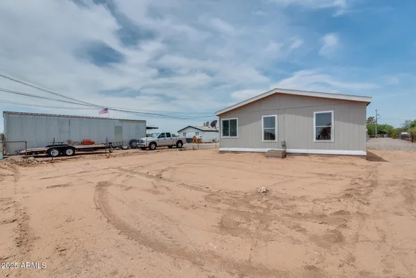 $325,000 | 1047 South Main Street, Coolidge, AZ 85128