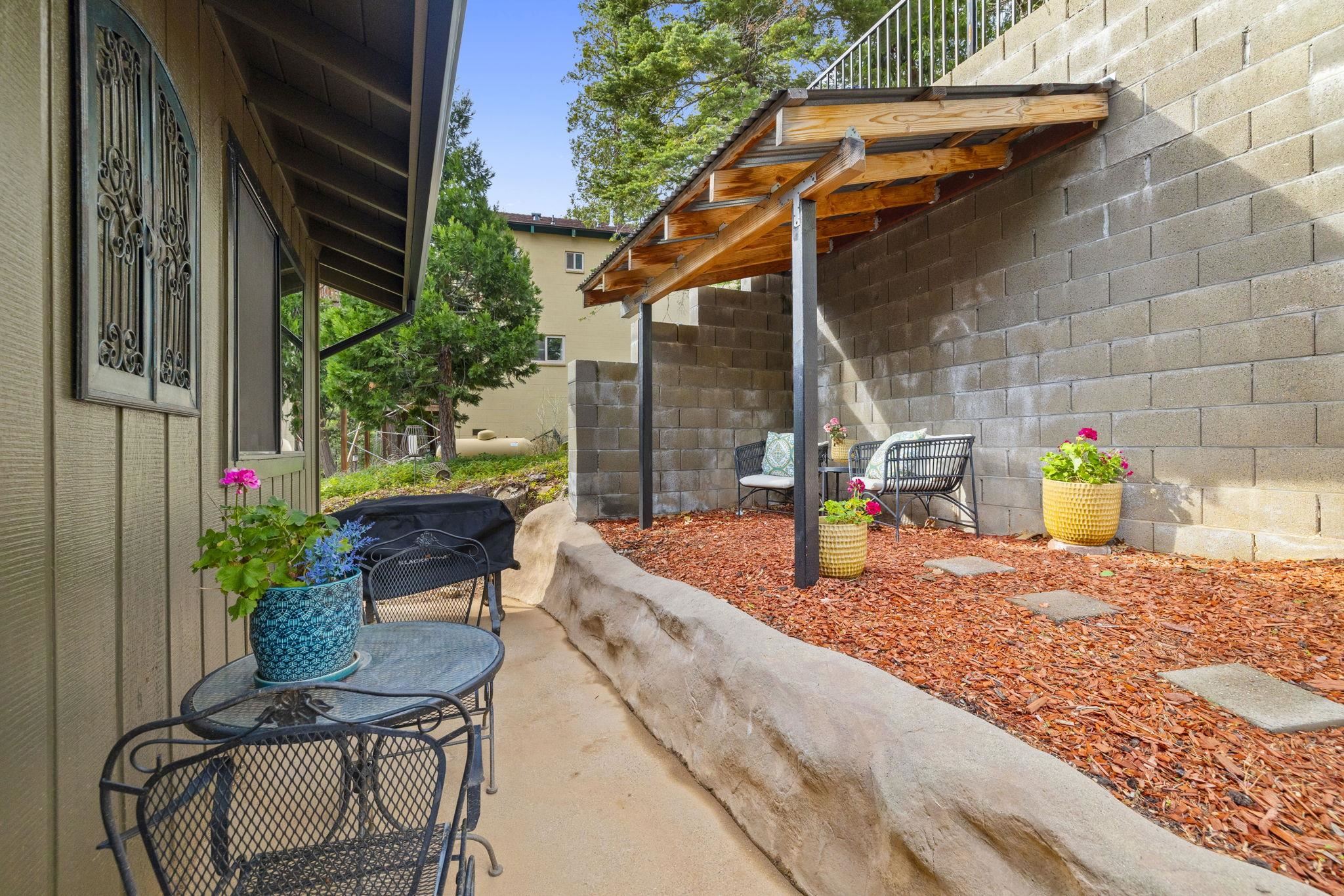 24045 Pine Cone Road Mi Wuk Village, CA 95346 - Photo 34 of 38