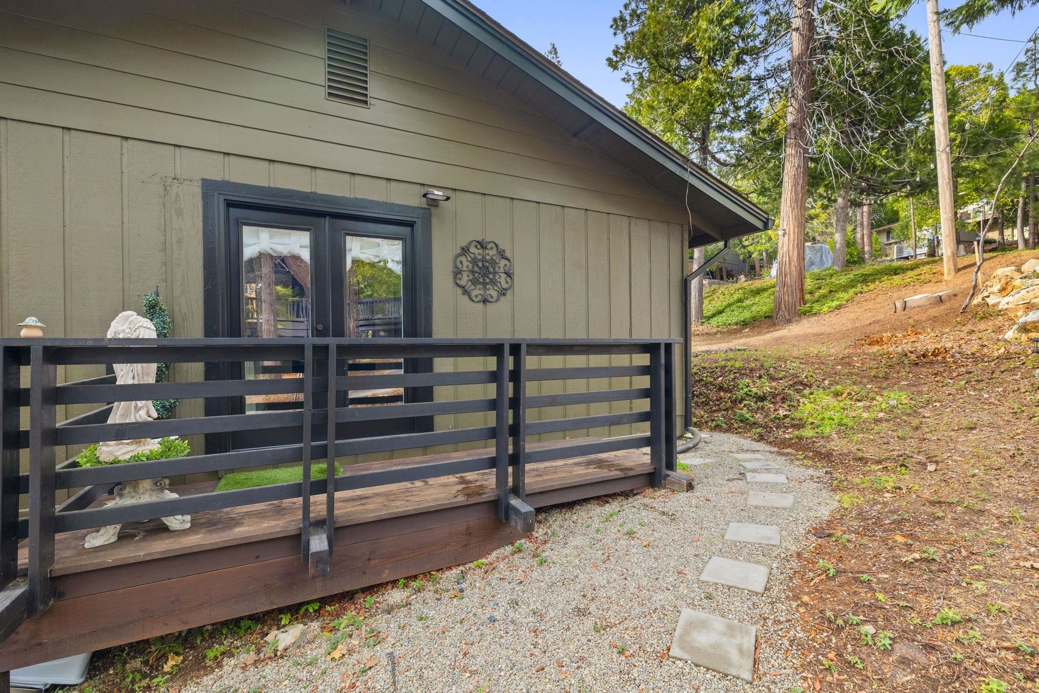 24045 Pine Cone Road Mi Wuk Village, CA 95346 - Photo 4 of 38