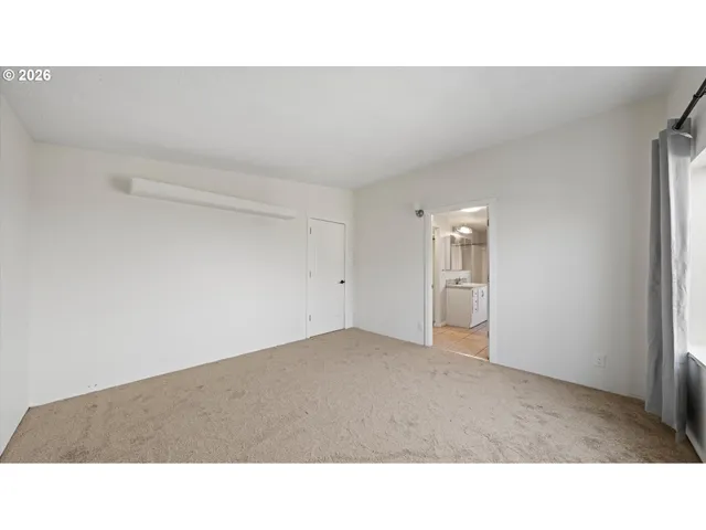 $560,000 | 32265 East Punkin Center Road, Hermiston, OR 97838