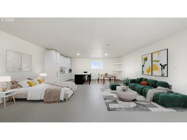 $560,000 | 32265 East Punkin Center Road, Hermiston, OR 97838