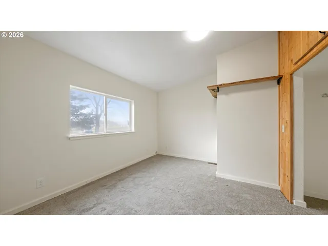 $560,000 | 32265 East Punkin Center Road, Hermiston, OR 97838