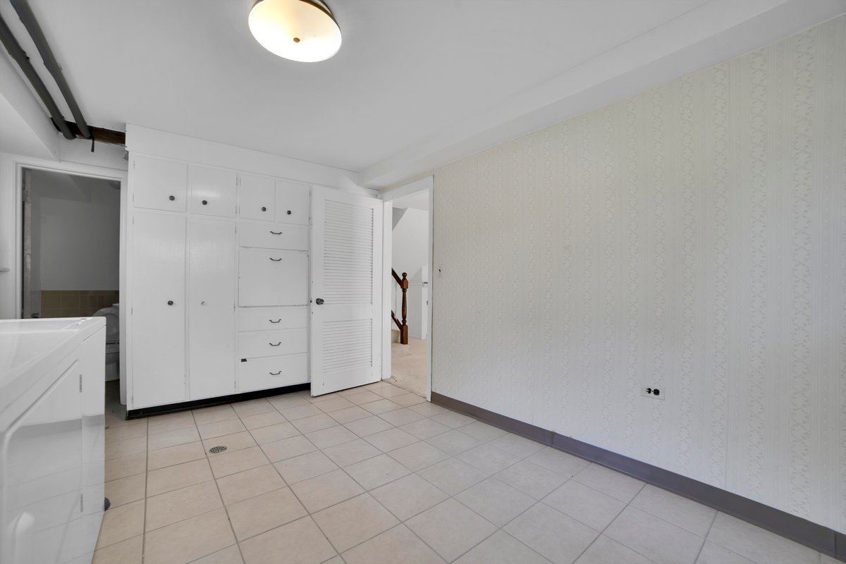 1516 Willow Road Schaumburg, IL 60173 - Photo 27 of 38