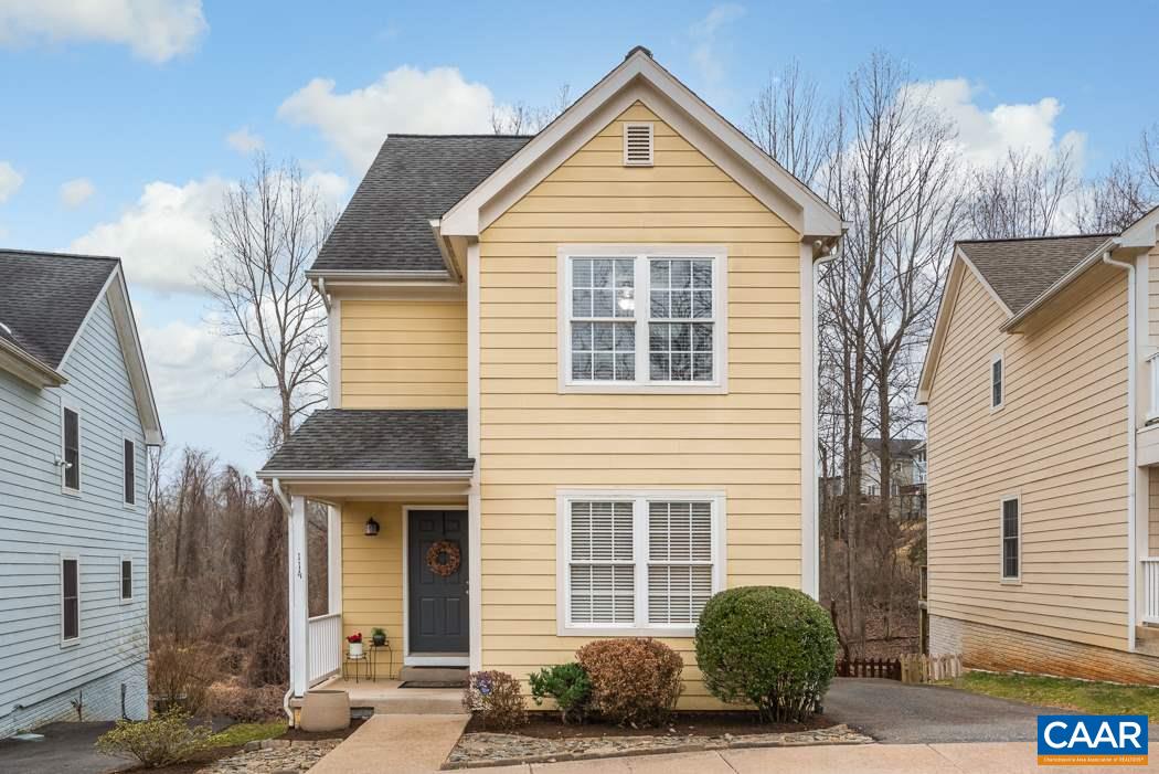 114 Roy's Place Charlottesville, VA 22902 - Photo 1 of 39 a front view of a house