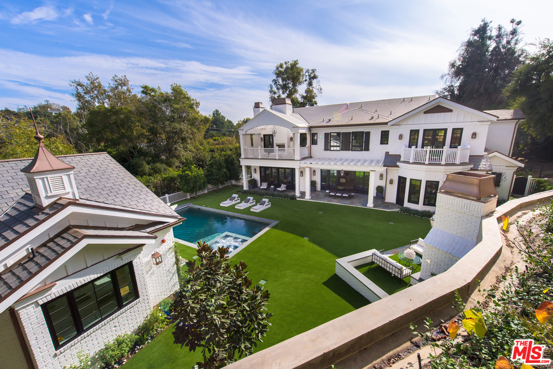 1708 Westridge Road Los Angeles, CA 90049 - Photo 4 of 4