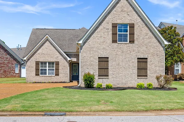 $339,900 | 8924 Village Lake Lane, Bartlett, TN 38002