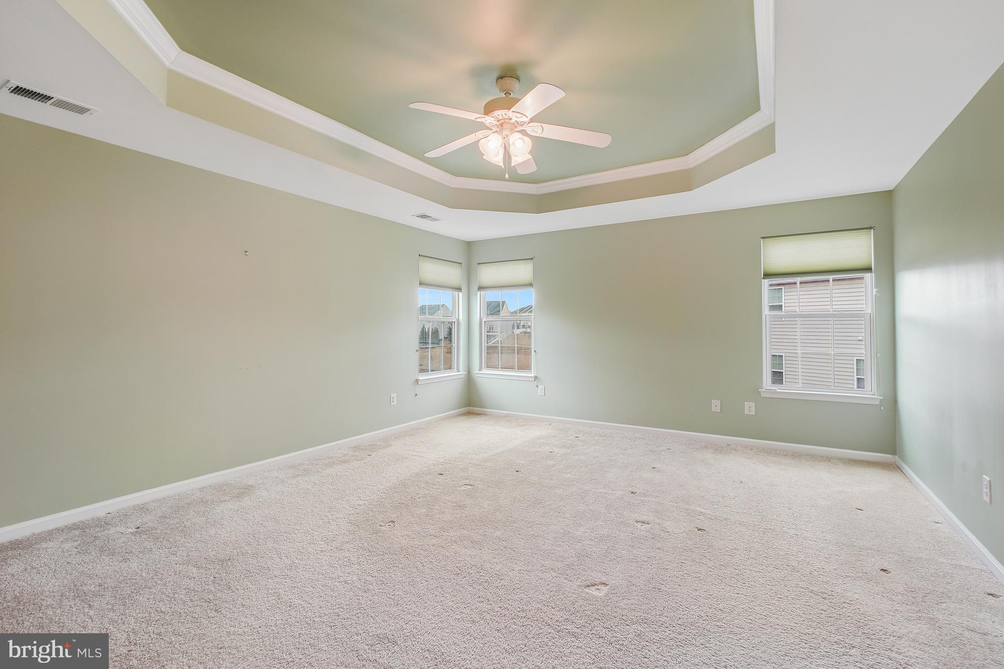 4463 Weejun Loop Woodbridge, VA 22192 - Photo 22 of 43 Primary Bedroom