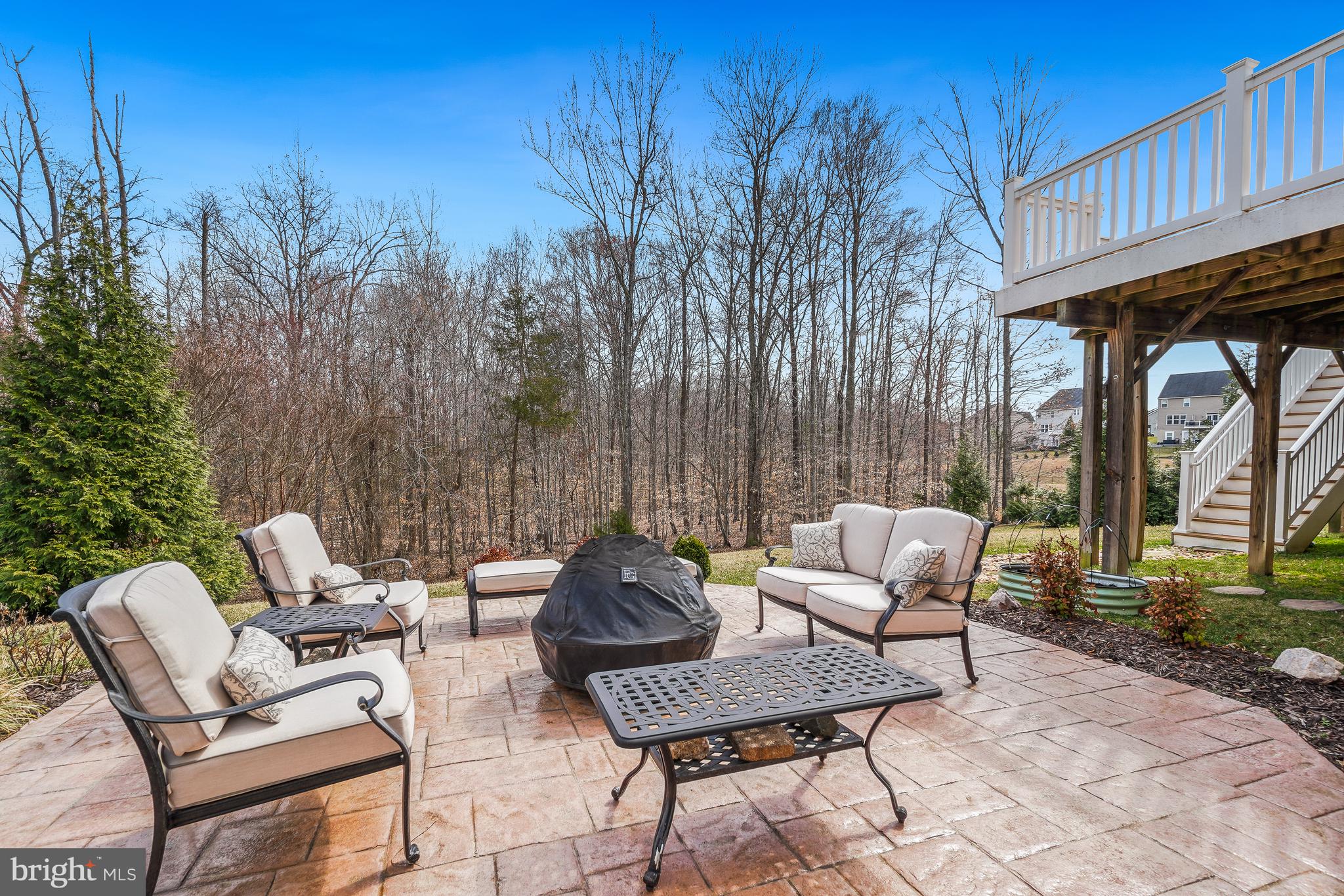 4463 Weejun Loop Woodbridge, VA 22192 - Photo 42 of 43 Patio