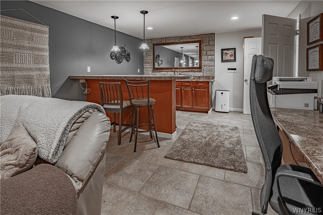 4899 Beach Ridge Road Pendleton, NY 14094 - Photo 27 of 48 Home Theater/Bar