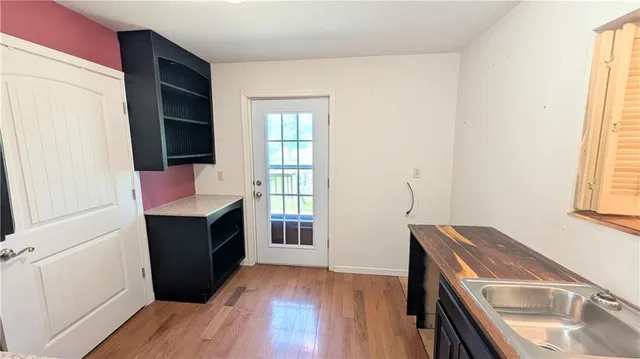 $399,000 | 3385 Southwest Sw Highway, El Dorado Springs, MO 64744