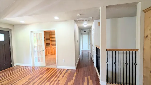 $399,000 | 3385 Southwest Sw Highway, El Dorado Springs, MO 64744