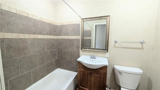 $399,000 | 3385 Southwest Sw Highway, El Dorado Springs, MO 64744