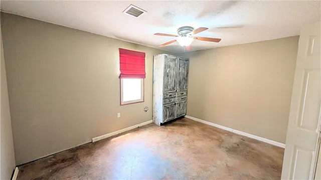 $399,000 | 3385 Southwest Sw Highway, El Dorado Springs, MO 64744