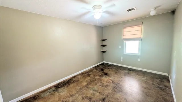 $399,000 | 3385 Southwest Sw Highway, El Dorado Springs, MO 64744