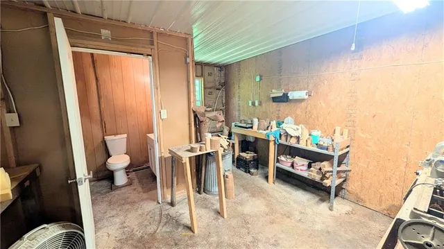 $399,000 | 3385 Southwest Sw Highway, El Dorado Springs, MO 64744