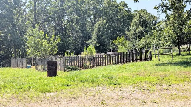 $399,000 | 3385 Southwest Sw Highway, El Dorado Springs, MO 64744