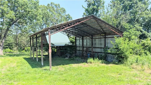 $399,000 | 3385 Southwest Sw Highway, El Dorado Springs, MO 64744