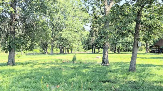 $399,000 | 3385 Southwest Sw Highway, El Dorado Springs, MO 64744