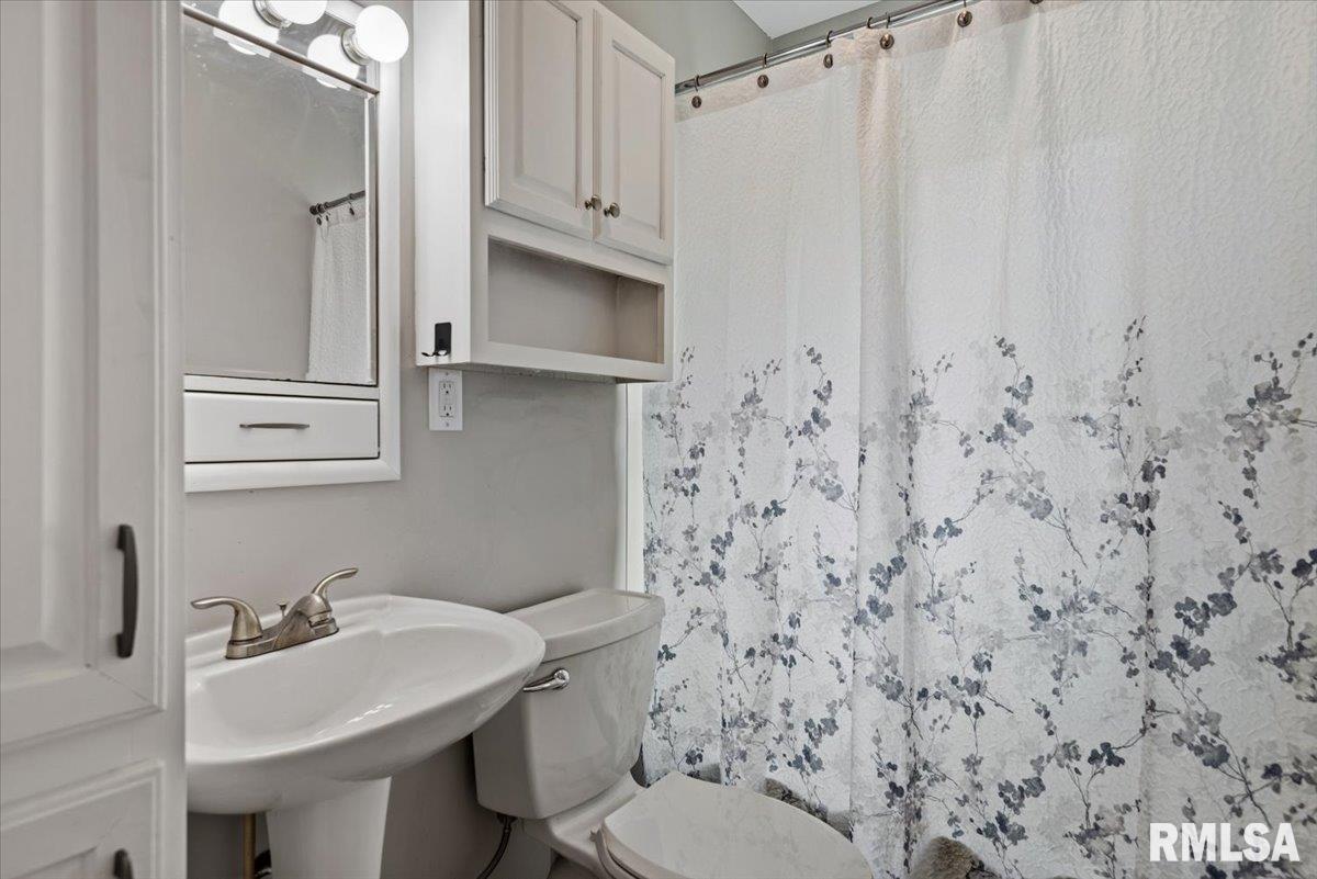 3144 South 5th Street Springfield, IL 62703 - Photo 12 of 29