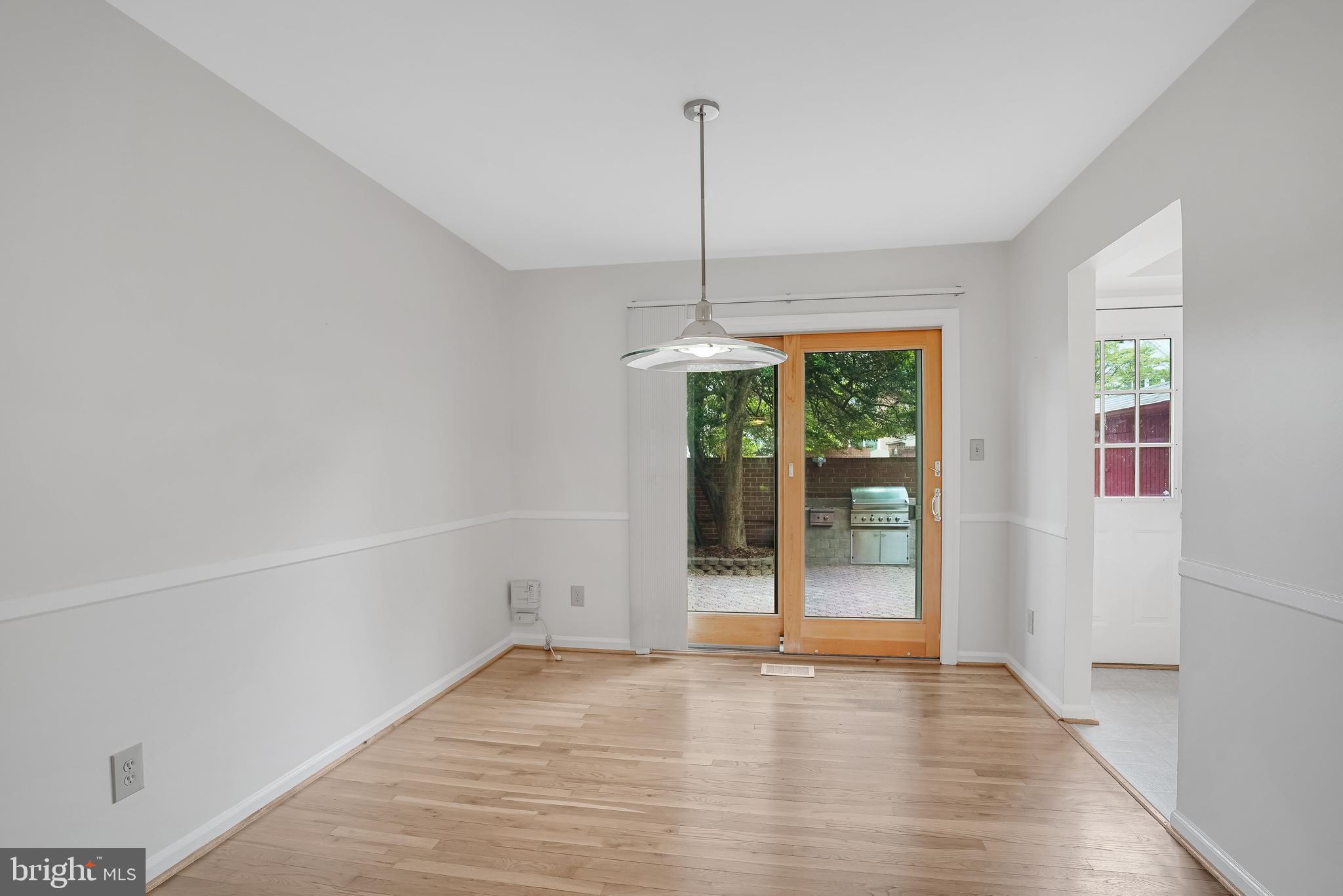 8301 Forrester Boulevard Springfield, VA 22152 - Photo 14 of 50 Dining Room