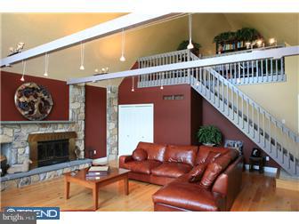 109 Timber Ridge Road Upper Makefield, PA 18940 - Photo 4 of 12