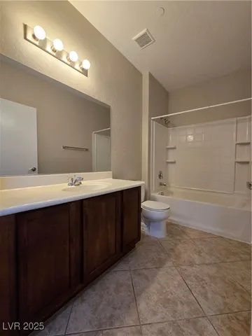 $1,575 | 6868 Sky Pointe Drive, Unit 2046, Las Vegas, NV 89131