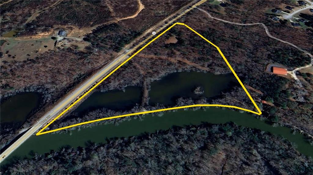 16653 Highway 36 Covington, GA 30014 - Photo 33 of 54 a view of an outdoor sitting area