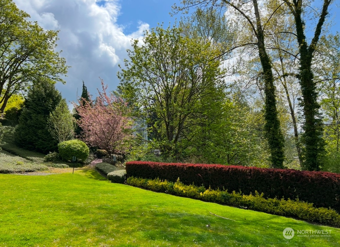 10709 Valley View Road, Unit A203 Bothell, WA 98011 - Photo 29 of 29