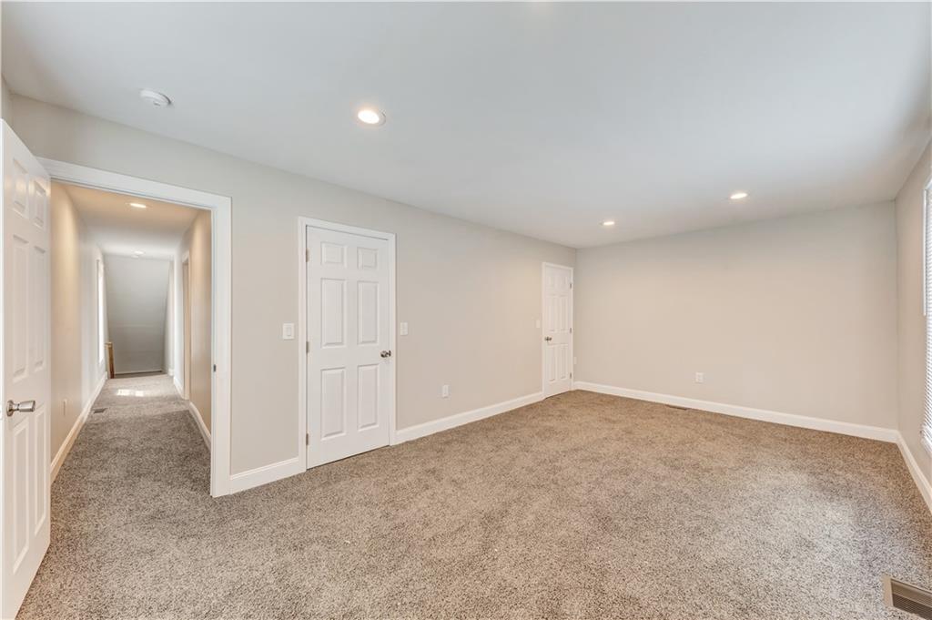 2747 Old Rte 18 New Beaver, PA 16157 - Photo 11 of 20 Gallery Image 11