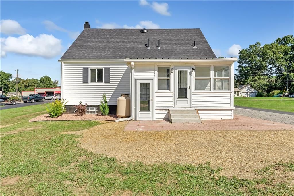 2747 Old Rte 18 New Beaver, PA 16157 - Photo 19 of 20 Gallery Image 19
