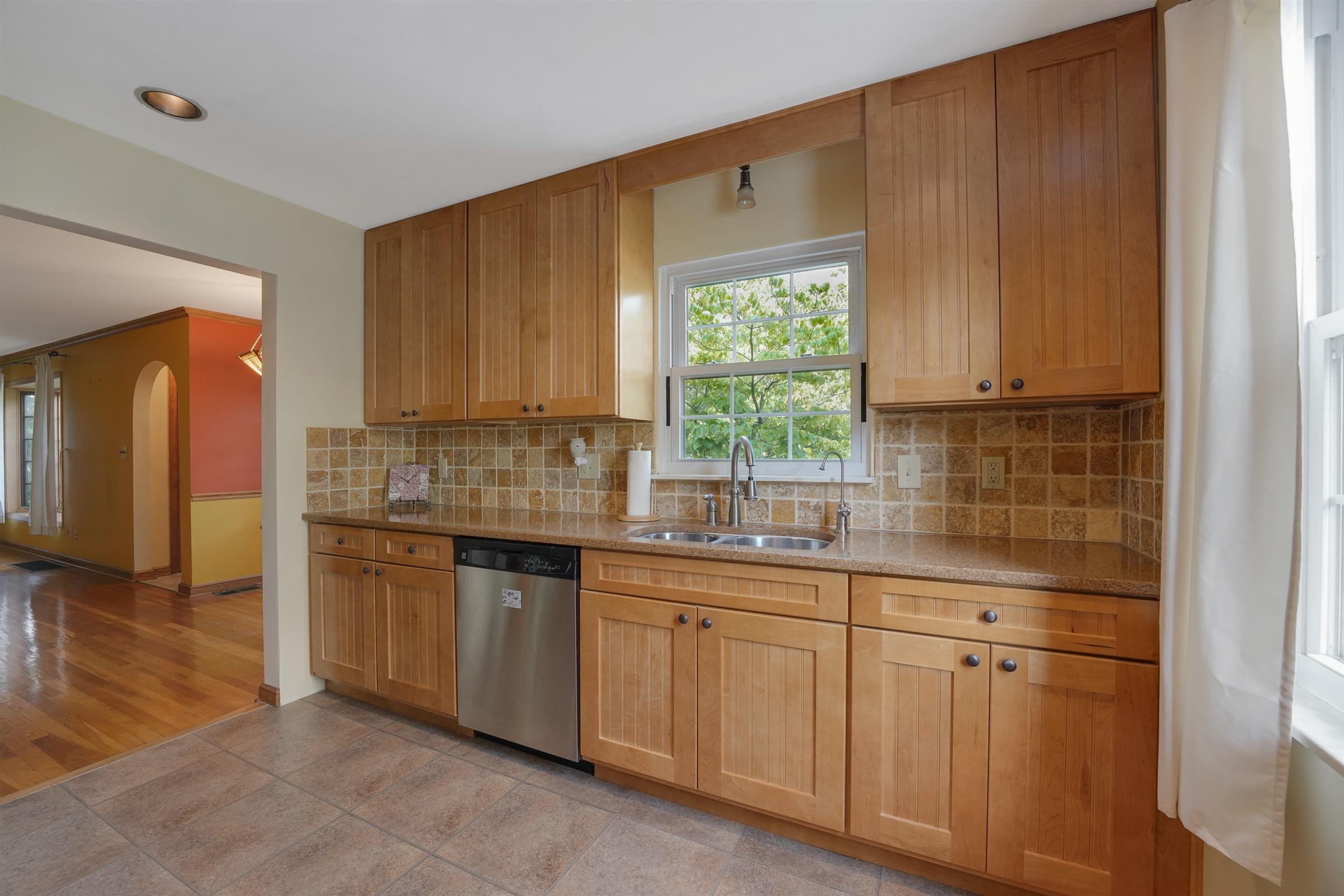 2764 Brandon Road Columbus, OH 43221 - Photo 3 of 40 Gallery Image 3