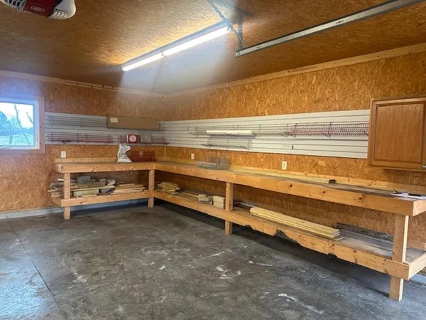 a view of walk in closet