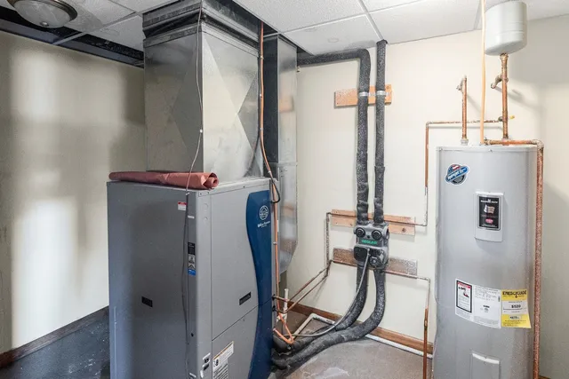 $425,000 | 5476 Waterway Drive, Pinckneyville, IL 62274