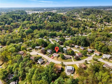 $380,000 | 106 Kings Point Road, Glenshaw, PA 15116